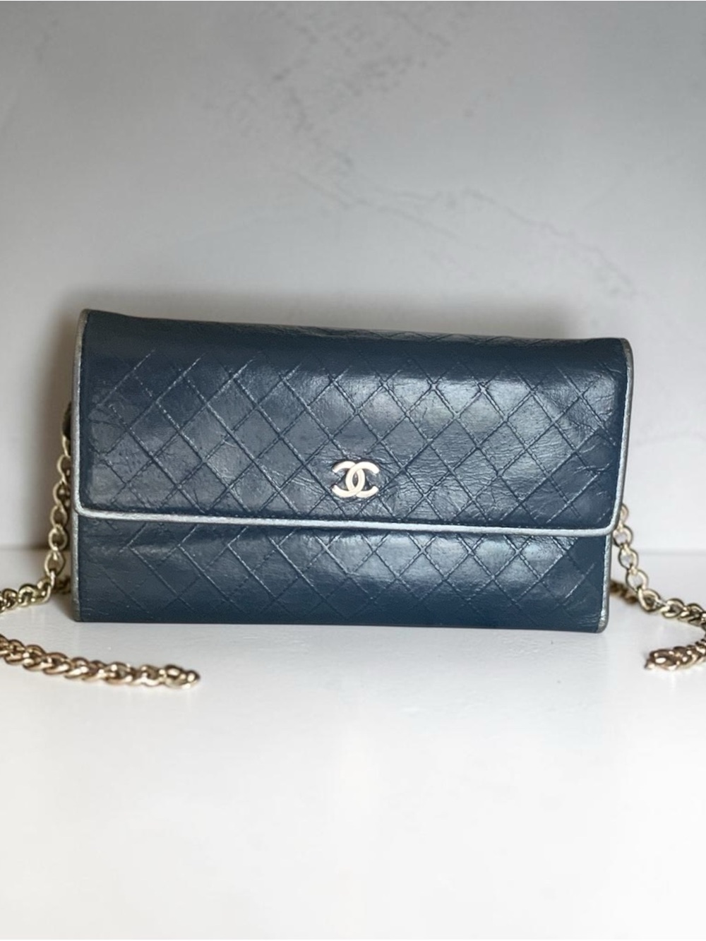 CHANEL Lambskin long Wallet with CC Logo with COA